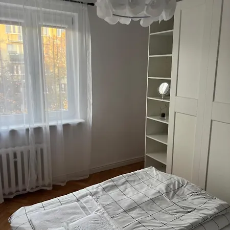 Przymorze Apartament,blisko Park Regana, Plaza غدانسك