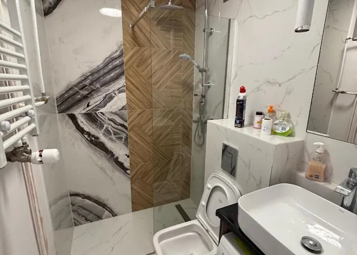 Przymorze Apartament,blisko Park Regana, Plaza דירה